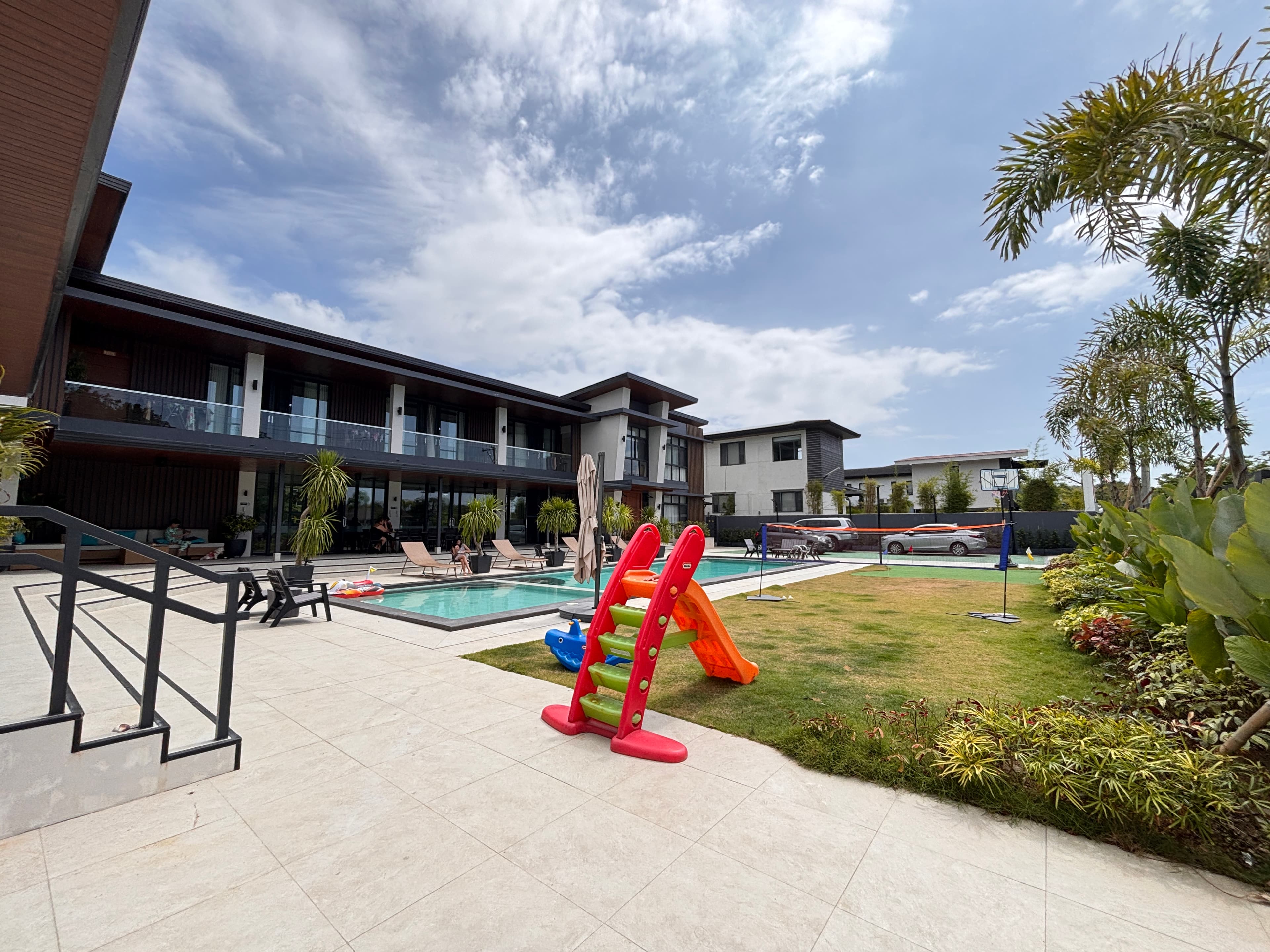 Facilities and amenities hero