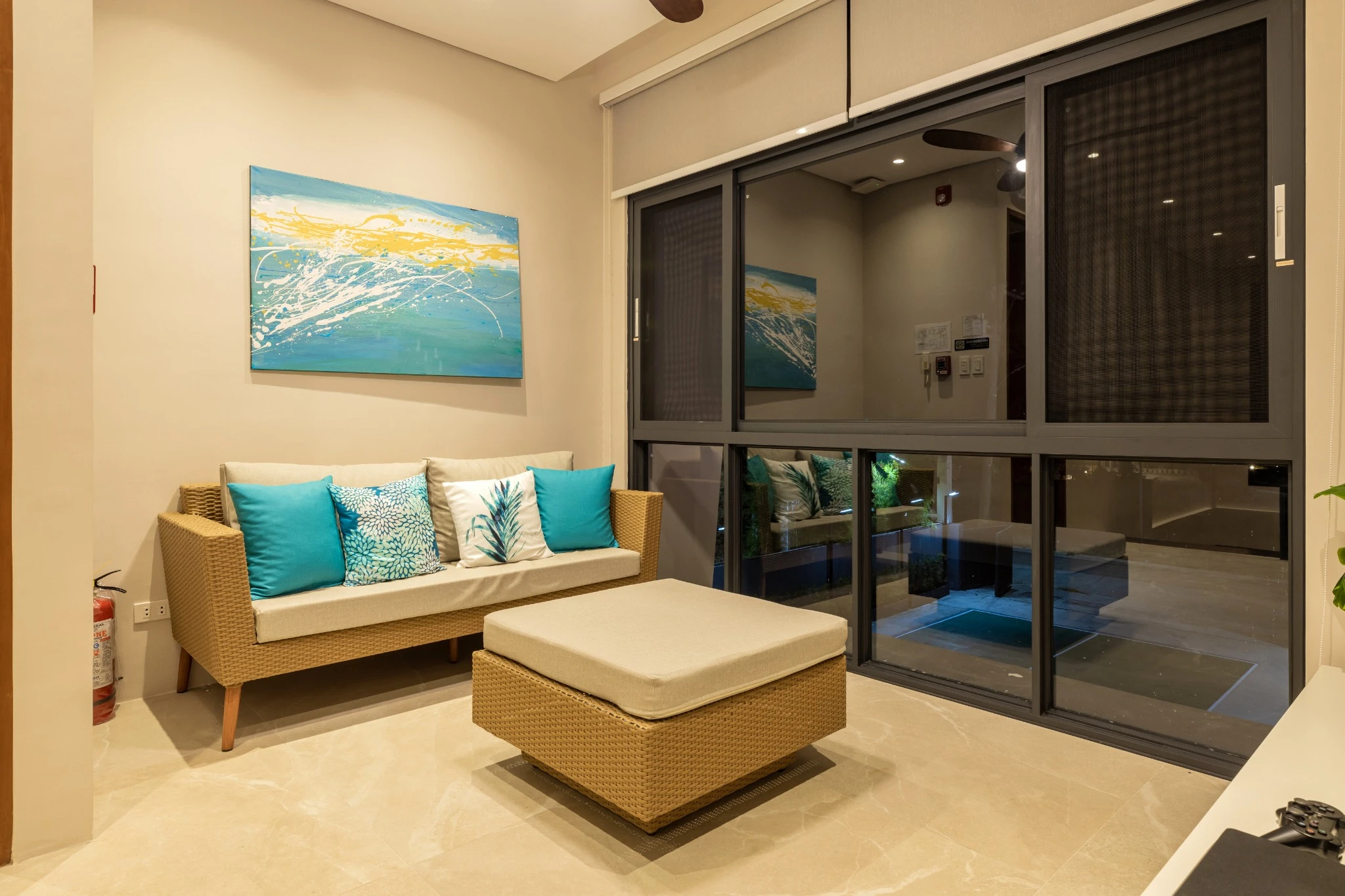 Second Floor Lounge